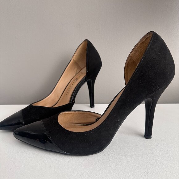 Chinese Laundry Heels with a Pantent Leather pointed toe - Picture 4 of 5